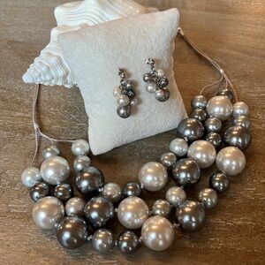 Cezanne Triple Pearl Necklace & Earrings Set